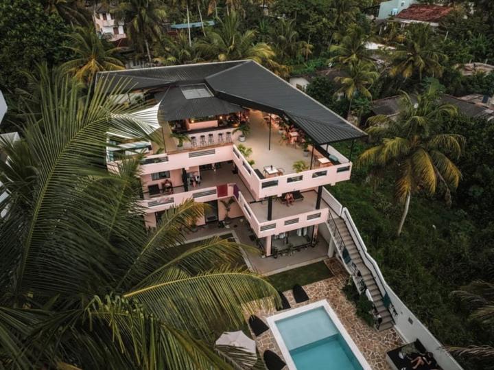 Spindrift Hostel Madiha (Adults Only) Matara Exterior photo